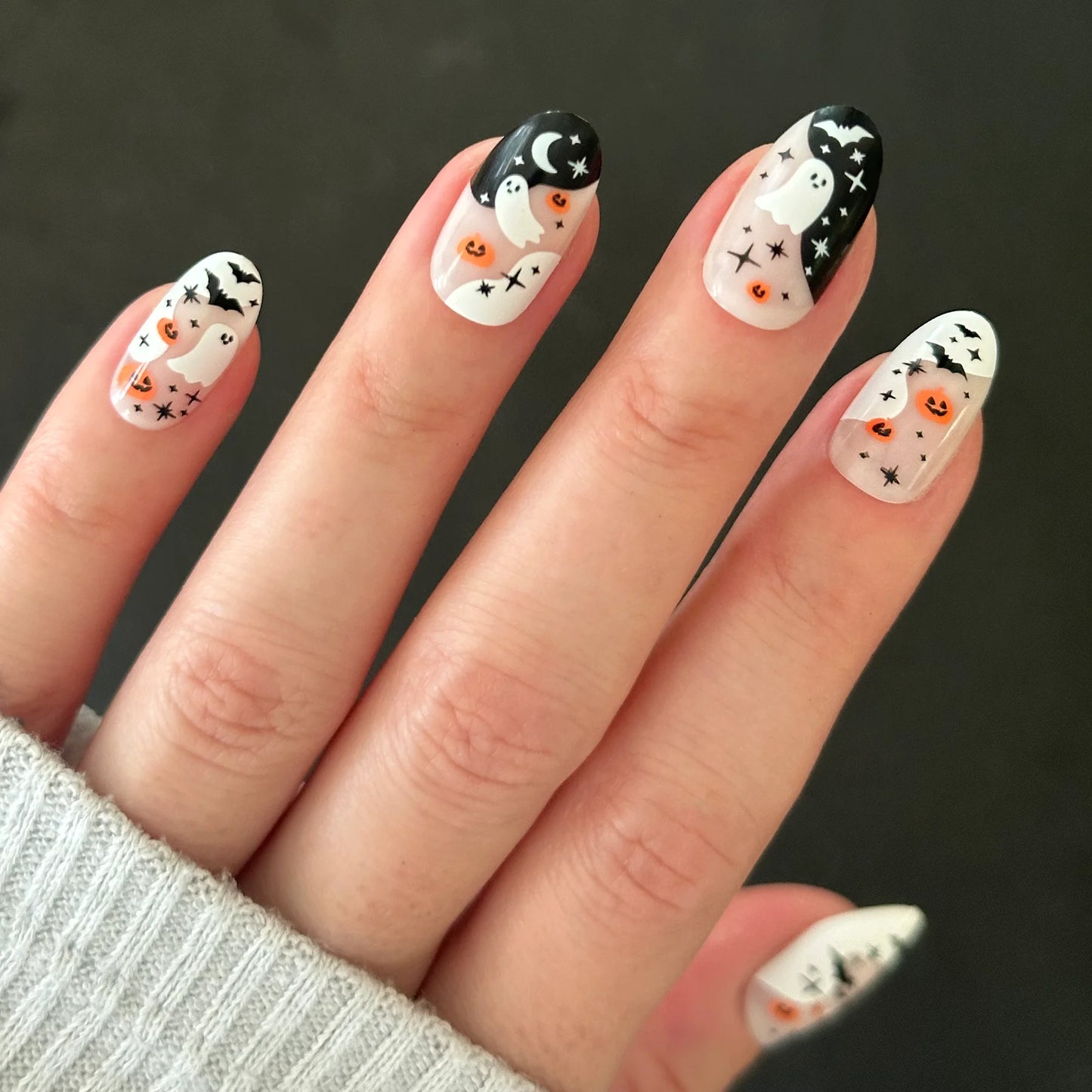 Olive & June Instant Mani Short Round Press-on Nails, Halloween Forever, 42 Pieces