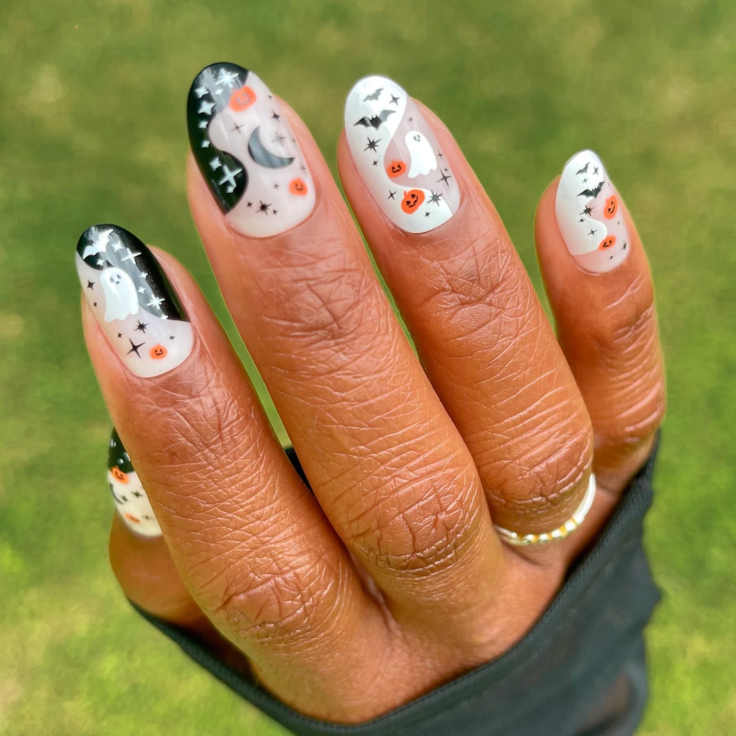 Olive & June Instant Mani Short Round Press-on Nails, Halloween Forever, 42 Pieces