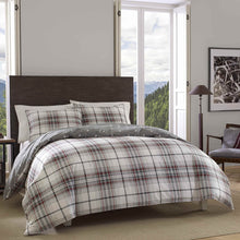 Load image into Gallery viewer, Eddie Bauer | Alder Collection | 100% Cotton Comforter with Matching Sham, Twin
